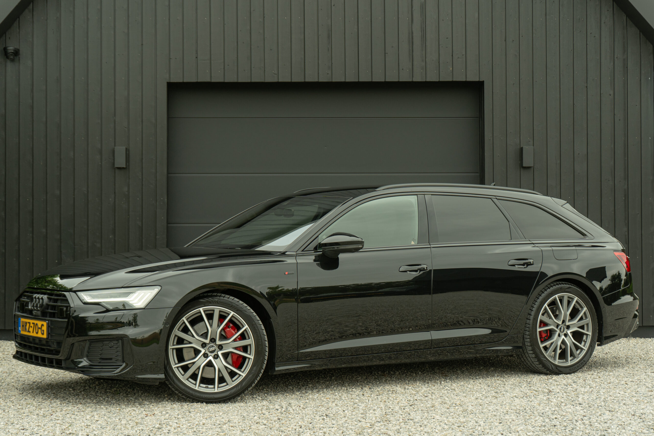 Audi A6 55 Tfsi e Quattro 367pk B&O - RS stoelen - Trekhaak