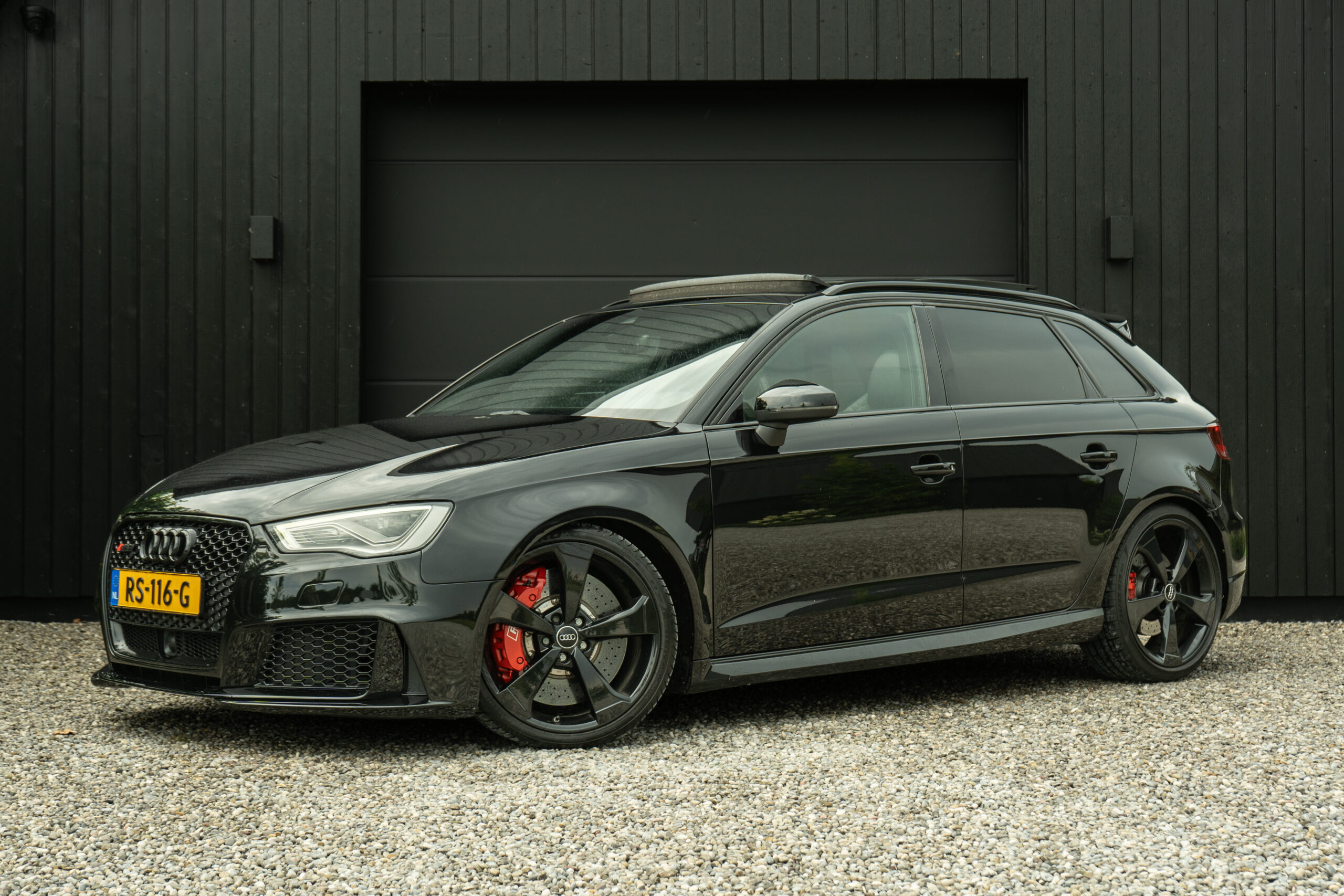 Audi RS3 2.5 367pk 2015 - Ceramisch Eventuri Pano B&O ACC
