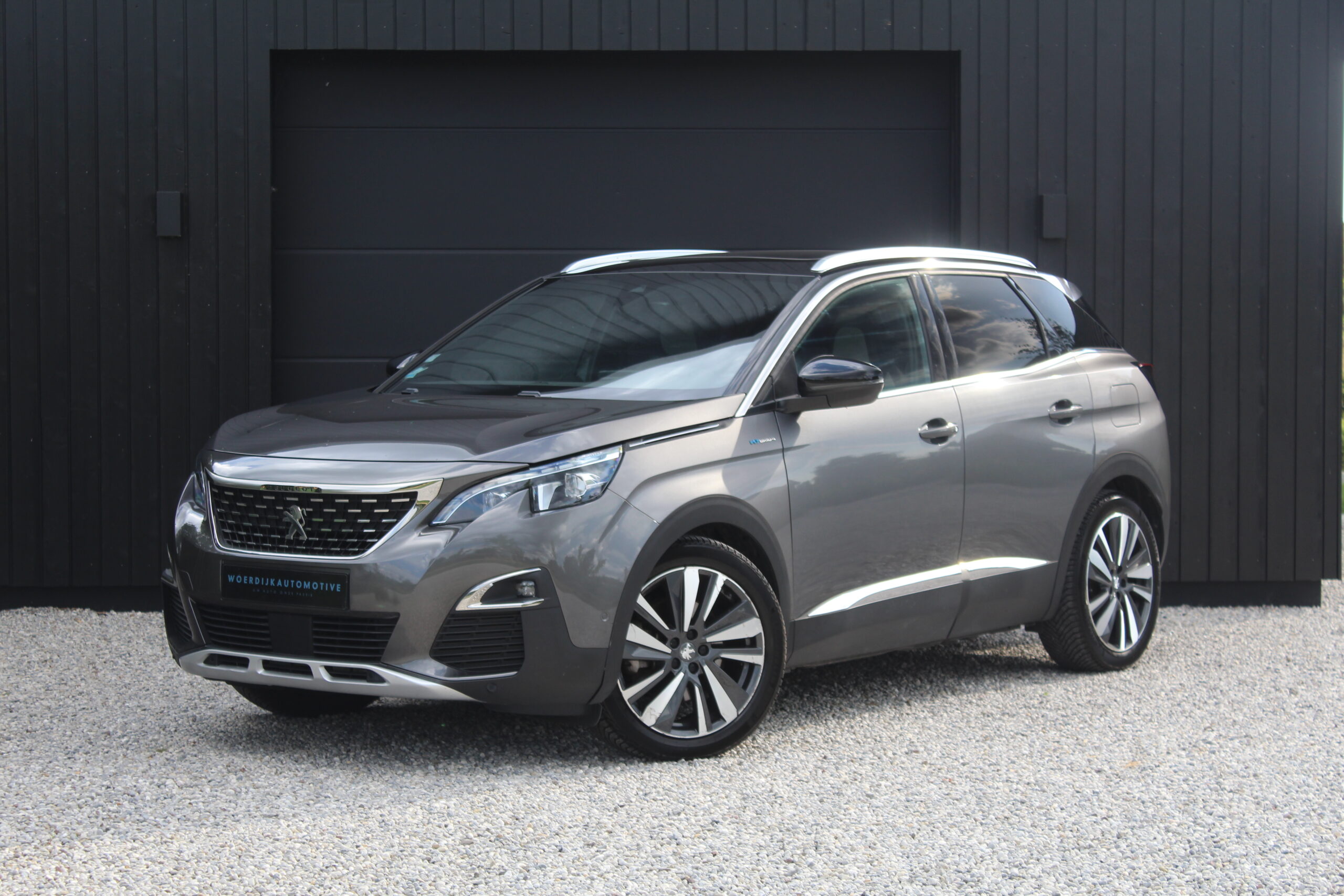 Peugeot 3008 1.6 Hybrid 4 300 GT - Pano - ACC - 360 - BOMVOL